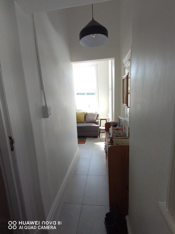To Let 1 Bedroom Property for Rent in Rondebosch Western Cape